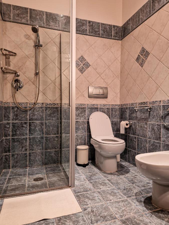 Casa Armanni - La Tua Casa Di Pietra Διαμέρισμα Γκούμπιο Εξωτερικό φωτογραφία